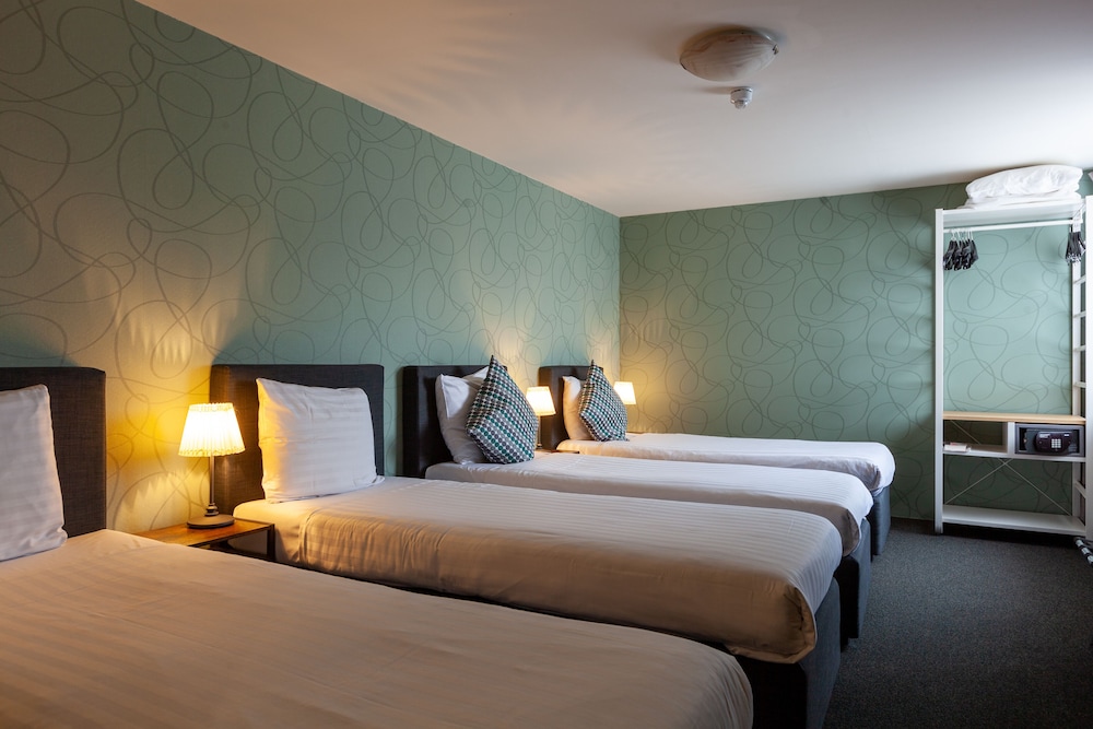

Milano - Vinkeveen - Amsterdam Hotel Uithoorn