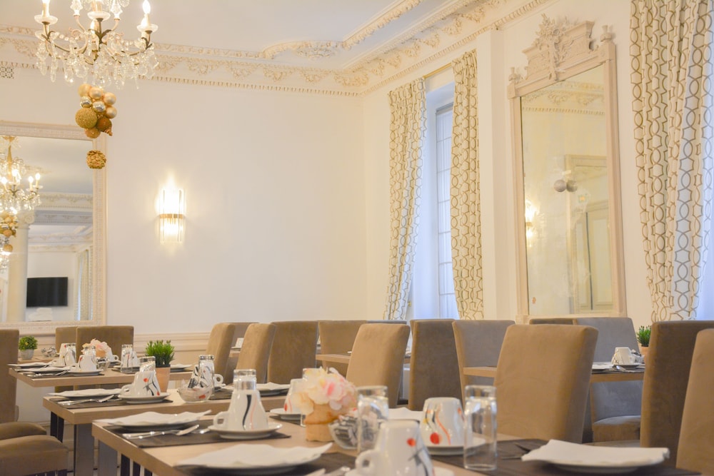 

Roma - Nizza - Hotel Busby