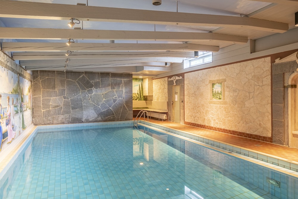 

Milano - Garching bei München - Hotel am Schlosspark Zum Kurfürst