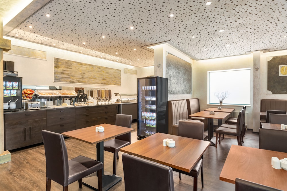

Ancona - Praga - Amedia Express Prague, Trademark Collection by Wyndham