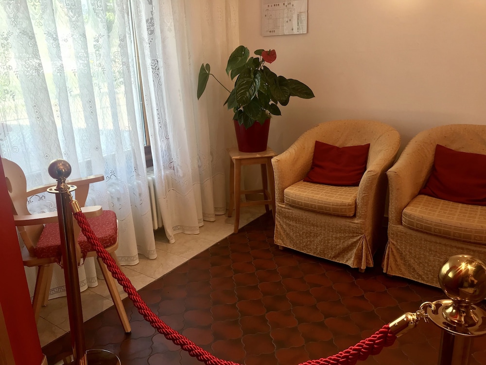 

Lamezia Terme - Pinzolo - Casteluce Hotel Funivie