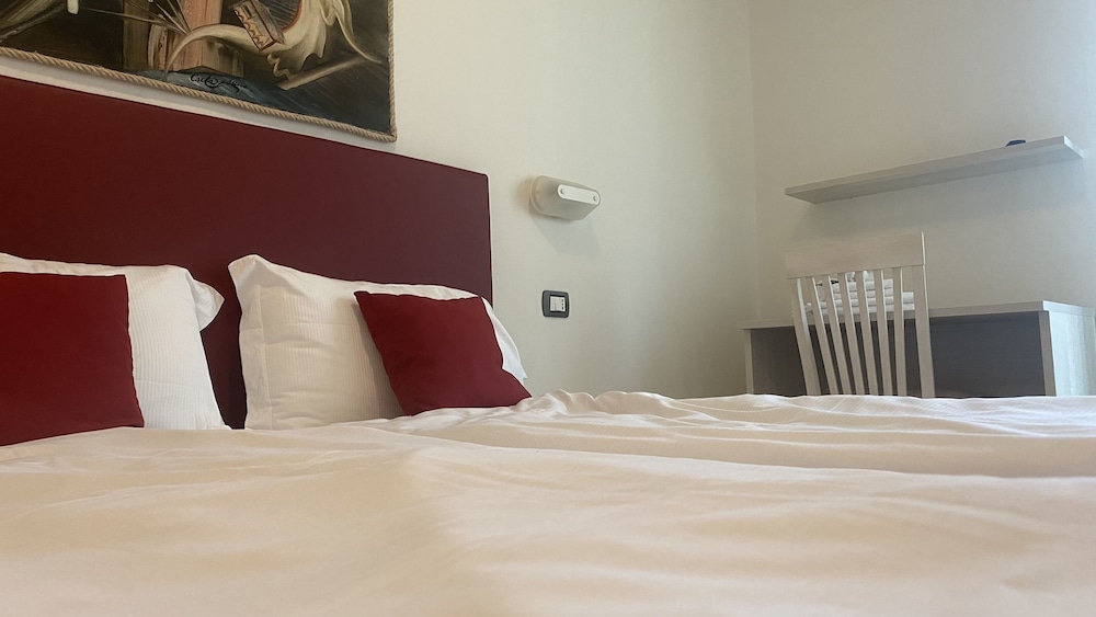 

Roma - Pinzolo - Casteluce Hotel Funivie