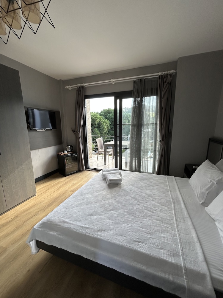 

Roma - Gundogan - Malta Hotel Bodrum