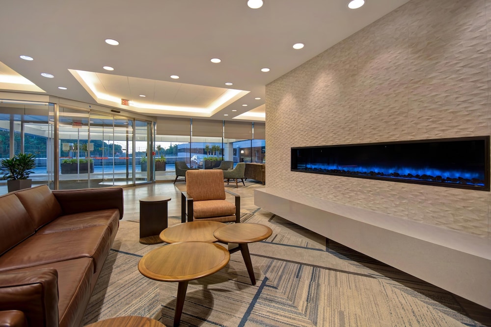 

Milano - Newton (MA) - Four Points by Sheraton Boston Newton