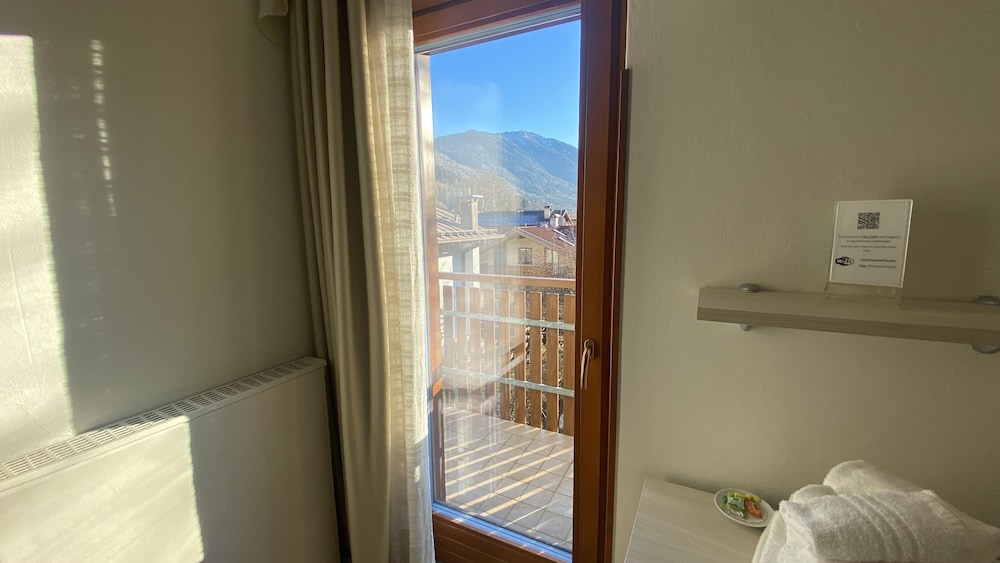 

Olbia - Dolomiti, Montagna Italia - Casteluce Hotel Funivie