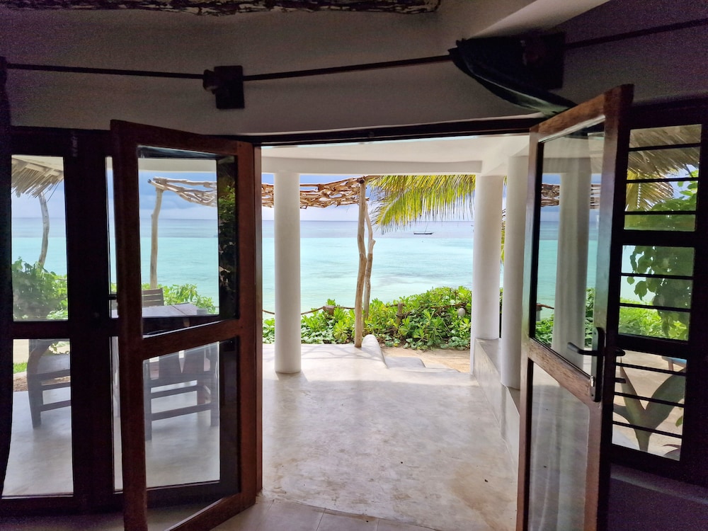 

Torino - Kizimkazi - Aya Beach Resort