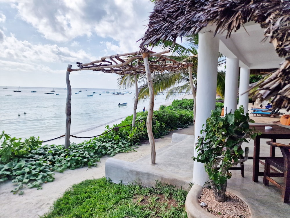 

Palermo - Kizimkazi - Aya Beach Resort