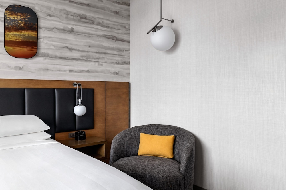 

Bologna - New York - Aeroporto JFK - Marriott New York JFK Airport