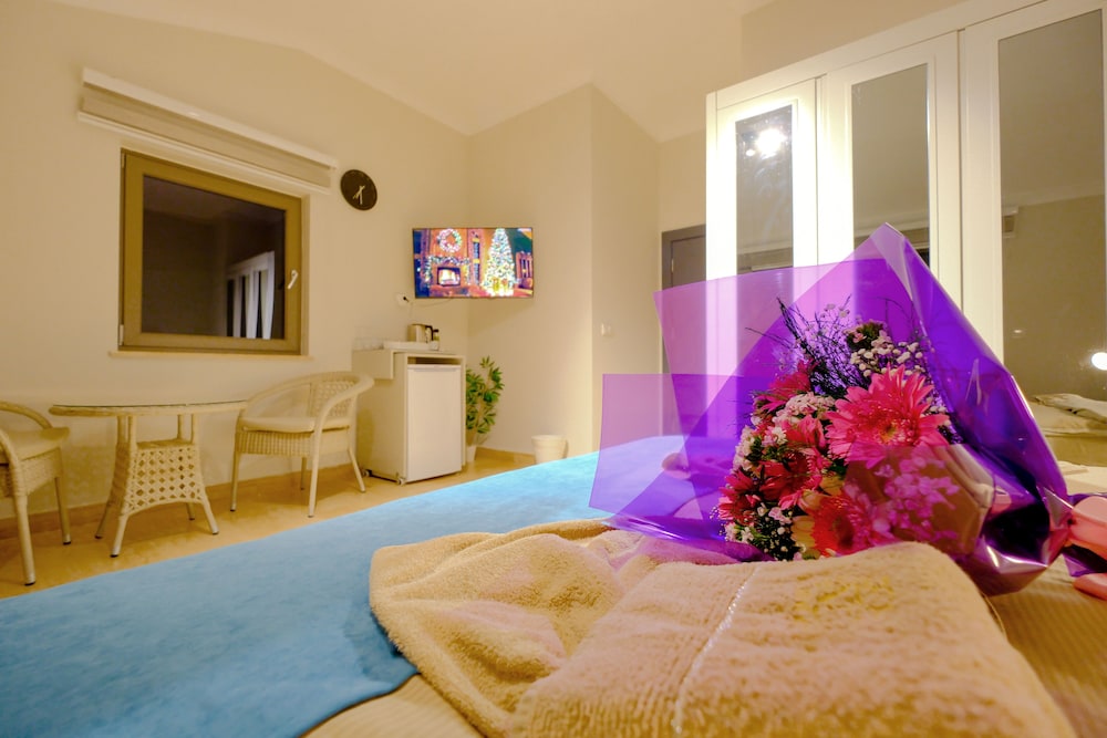 

Milano - Belek - Eden Nest Exclusive