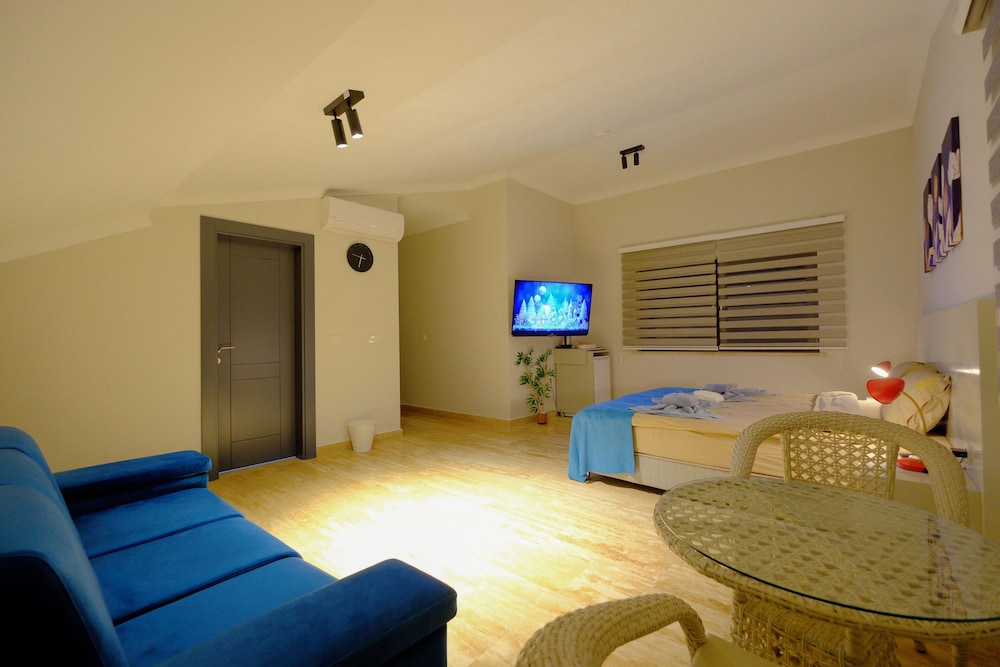 

Napoli - Belek - Eden Nest Exclusive