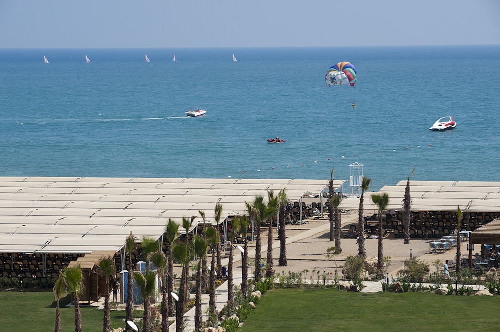 

Verona - Boğazkent - Crystal Waterworld Resort & Spa - Ultimate All Inclusive