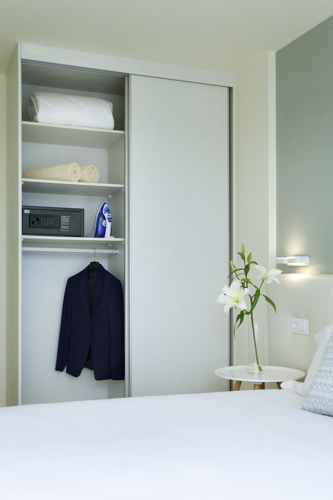 

Firenze - Arona - Marinell Collection Palm-Mar Apartments