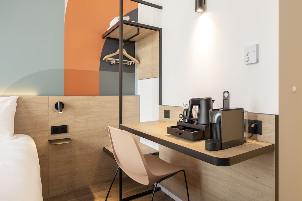 

Bologna - Namur - B&B HOTEL Namur