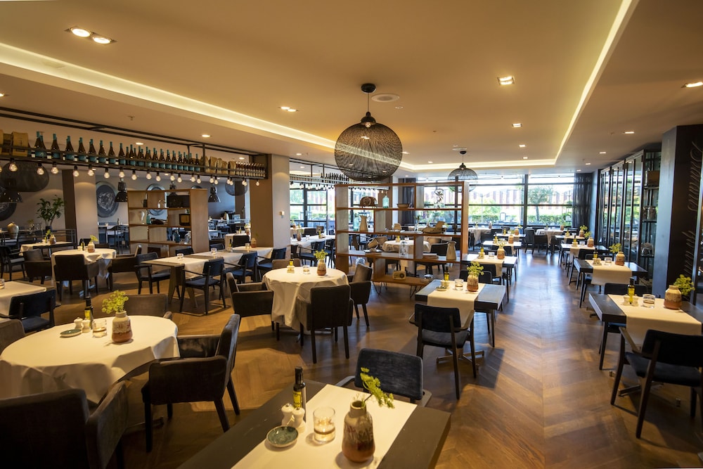 

Pisa - Eindhoven - Van der Valk Hotel Eindhoven