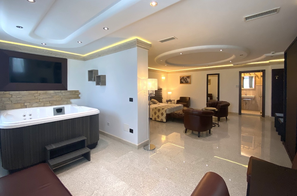 

Venezia - Manduria - BHB Hotel