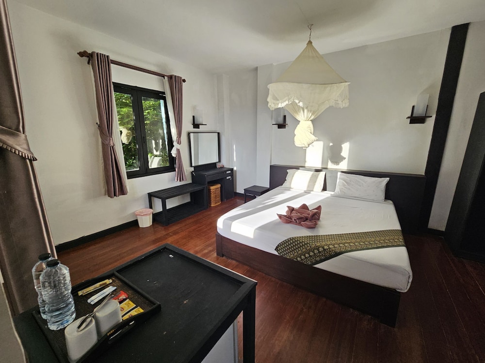 

Roma - Koh Phi Phi - Phitharom PP Resort