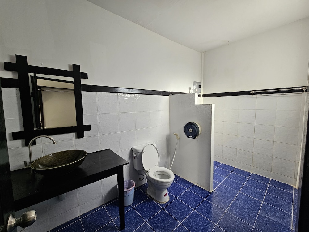 

Bologna - Koh Phi Phi - Phitharom PP Resort