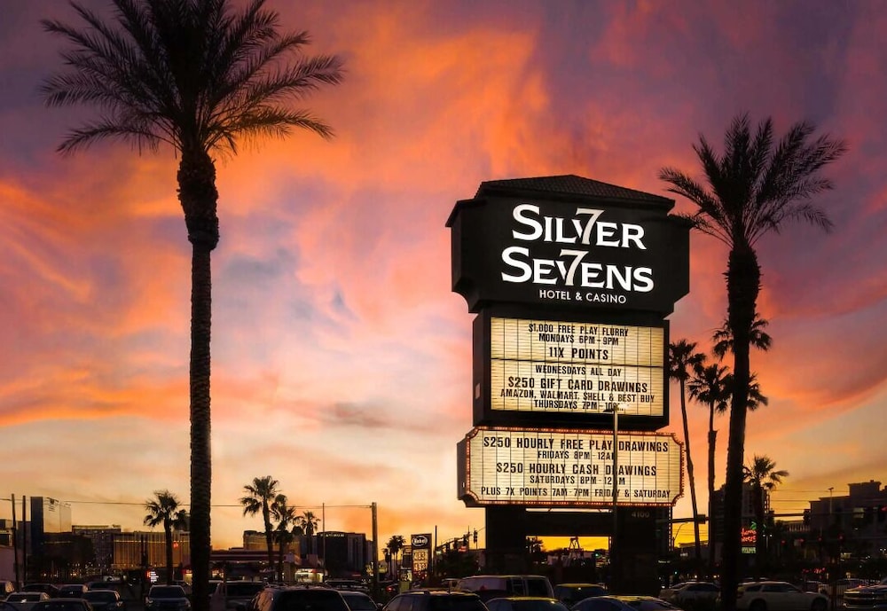

Catania - Las Vegas (NV) - Silver Sevens Hotel & Casino