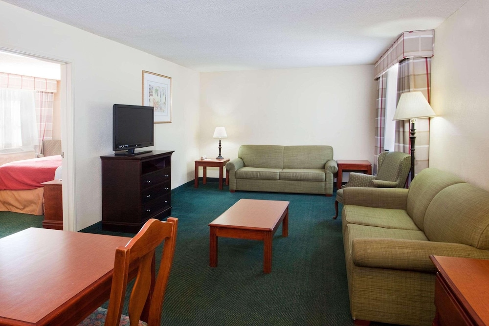 

Venezia - Dallas (GA) - Country Inn & Suites by Radisson, Hiram, GA