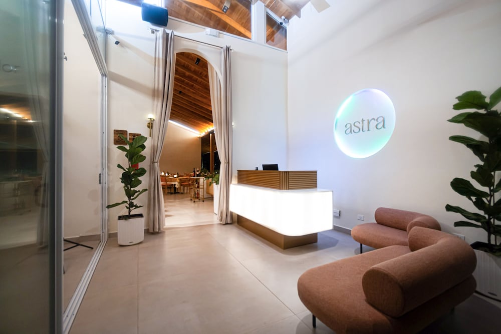 

Milano - Nosara - Astra Hotel Boutique