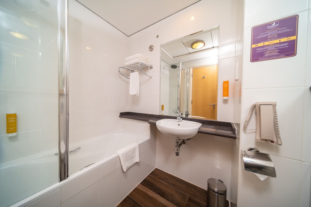 

Milano - Nad Al Sheba - Premier Inn Dubai Silicon Oasis