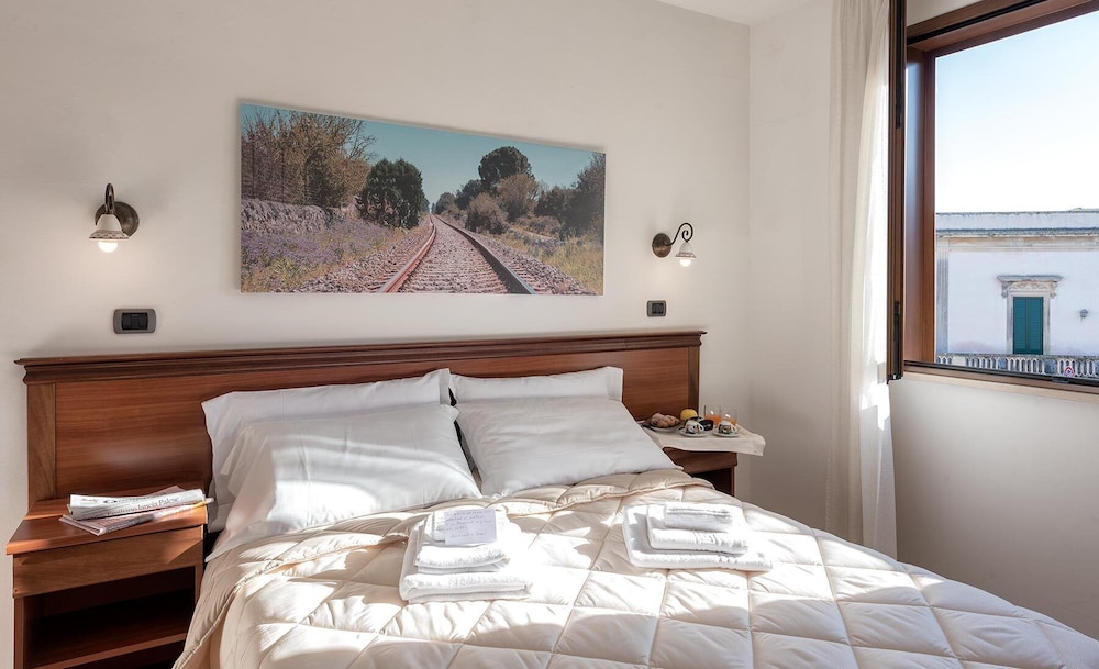 

Milano - Spongano - Relais Casina Copini