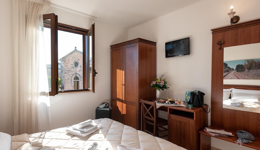 

Milano - Castro di Lecce - Relais Casina Copini