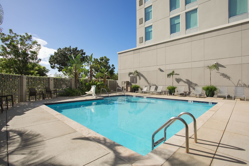

Roma - Levittown - Hyatt Place Bayamon