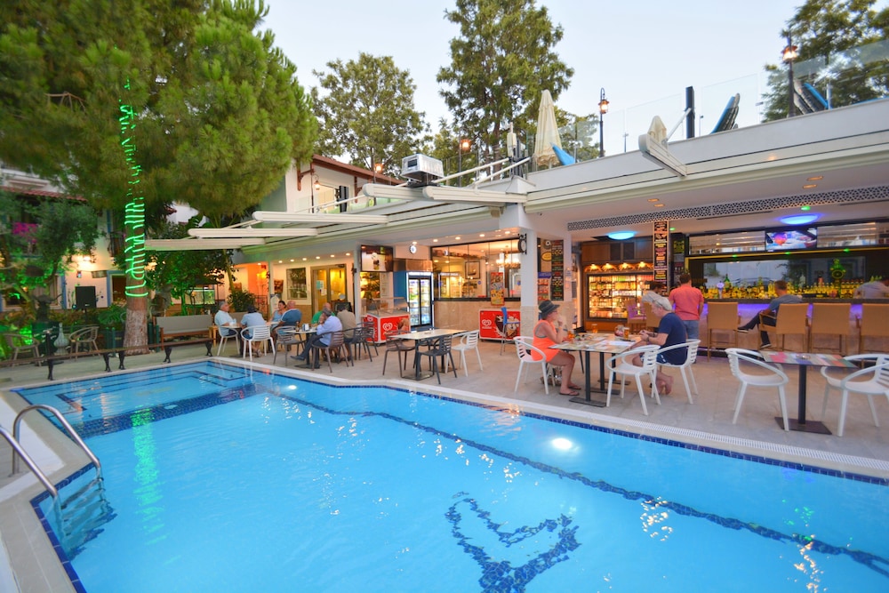 

Milano - Ortakent - Istankoy Hotel