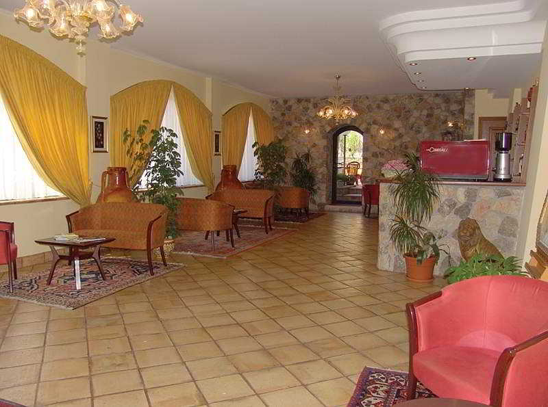 

Verona - Forza dʼAgro - Hotel Corallo