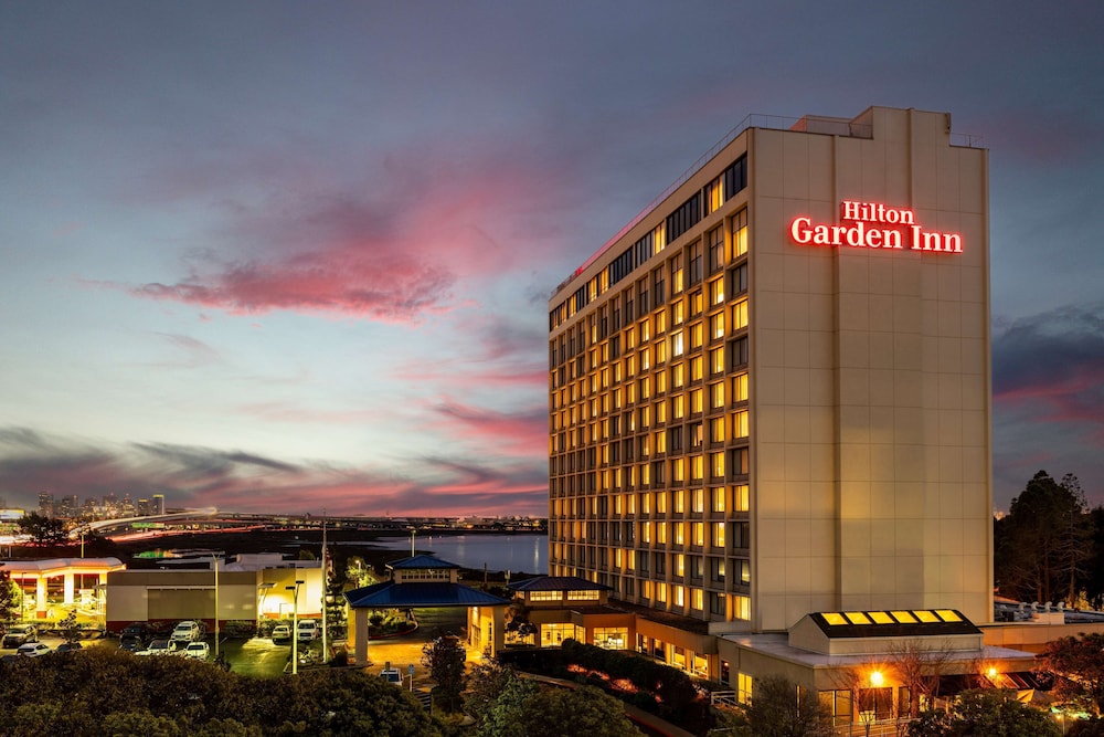 

Roma - San Francisco - Hilton Garden Inn San Francisco/Oakland Bay Bridge