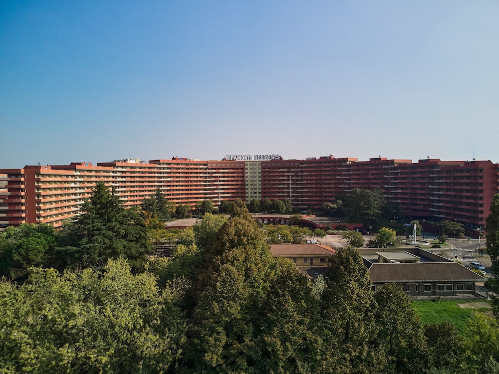 

Napoli - Pieve Emanuele - Ripamonti Residence & Hotel Milano