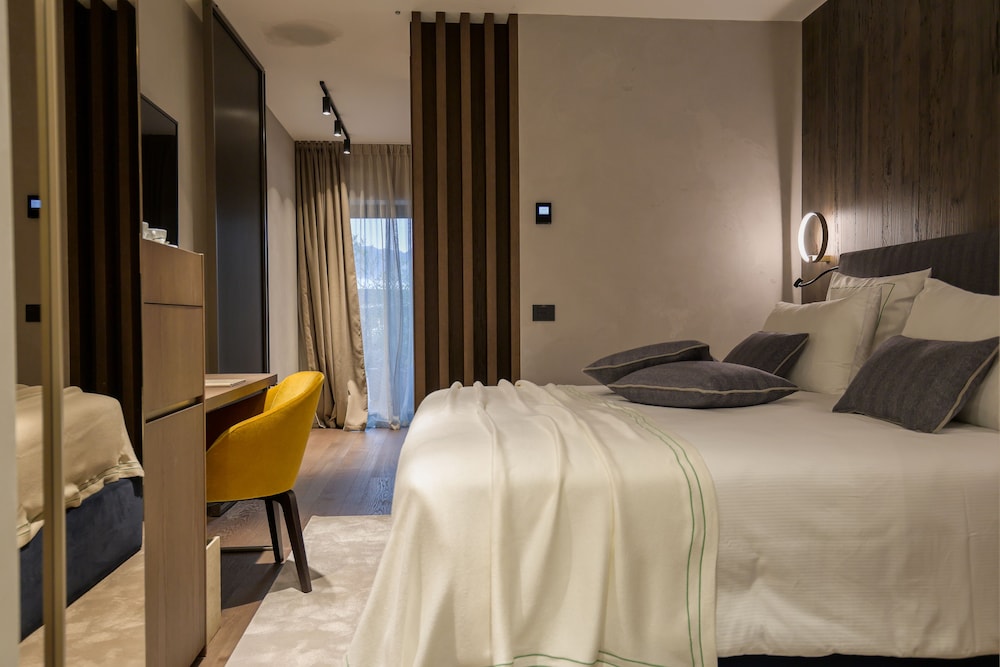 

Torino - Castione della Presolana - Collina Luxury Relais