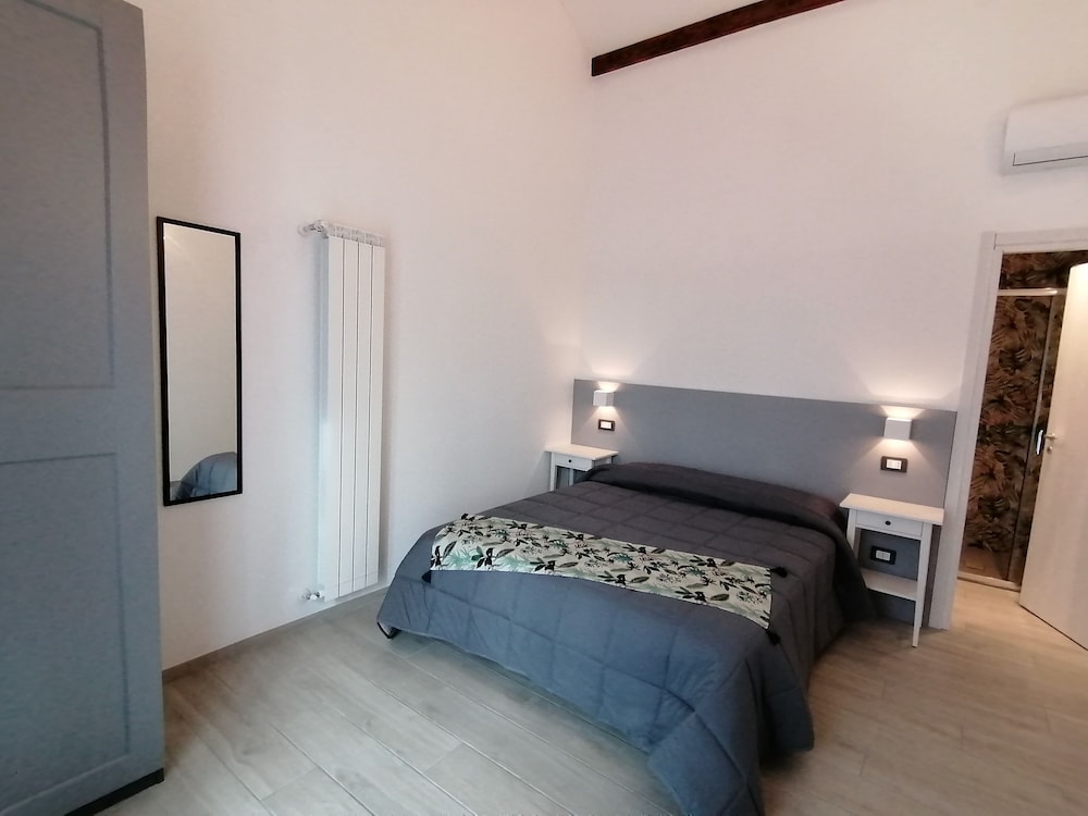 

Napoli - Sestri Levante - Hotel Del Borgo