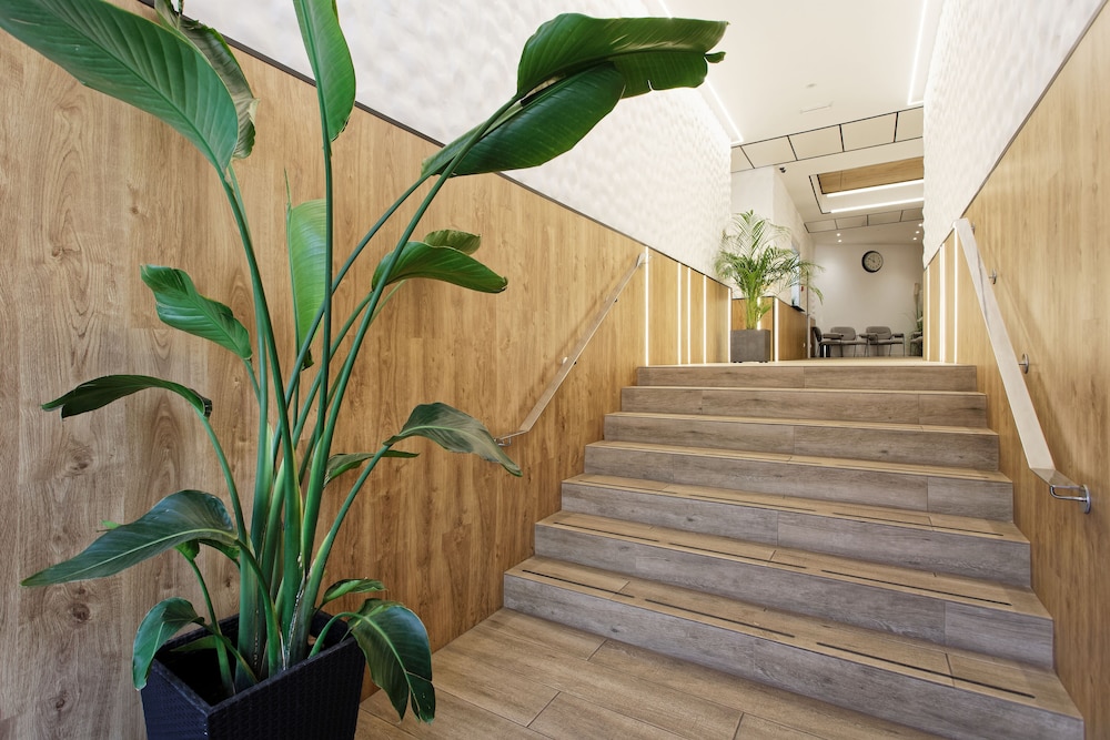 

Olbia - Barcellona - Green House Hotel