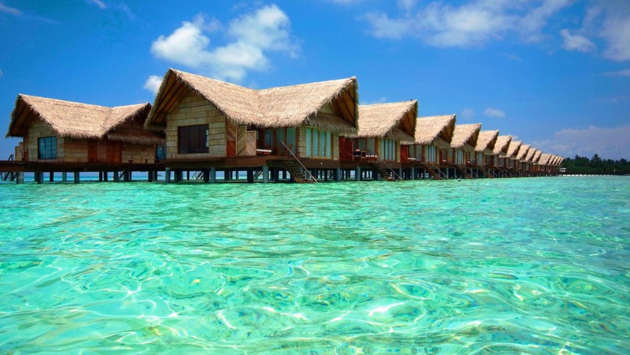 

Bologna - Isola di Thulusdhoo - Adaaran Select Hudhuranfushi - Premium All Inclusive