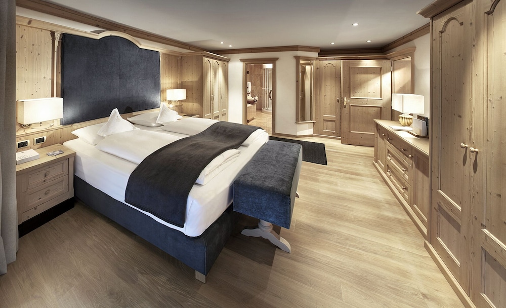 

Lamezia Terme - Selva di Val Gardena - Gardena Grödnerhof - Hotel & Spa