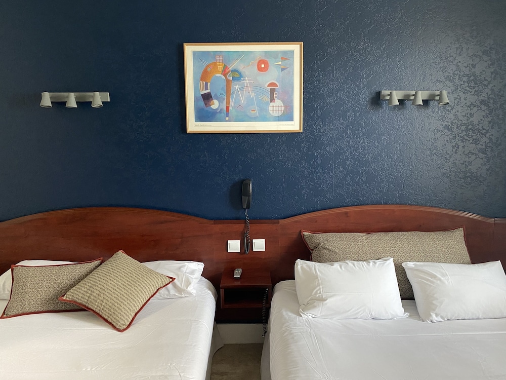 

Roma - Vienne - Grand Hotel De La Poste - Lyon Sud - Vienne