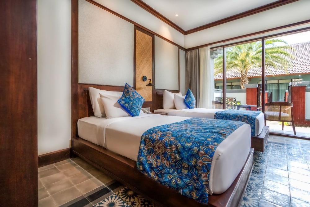 

Bari - Lovina - Lovina Beach Club & Resort