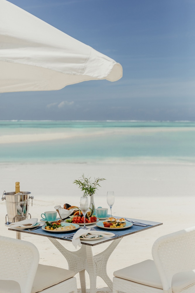 

Napoli - Pwani Mchangani - LUX Marijani Zanzibar