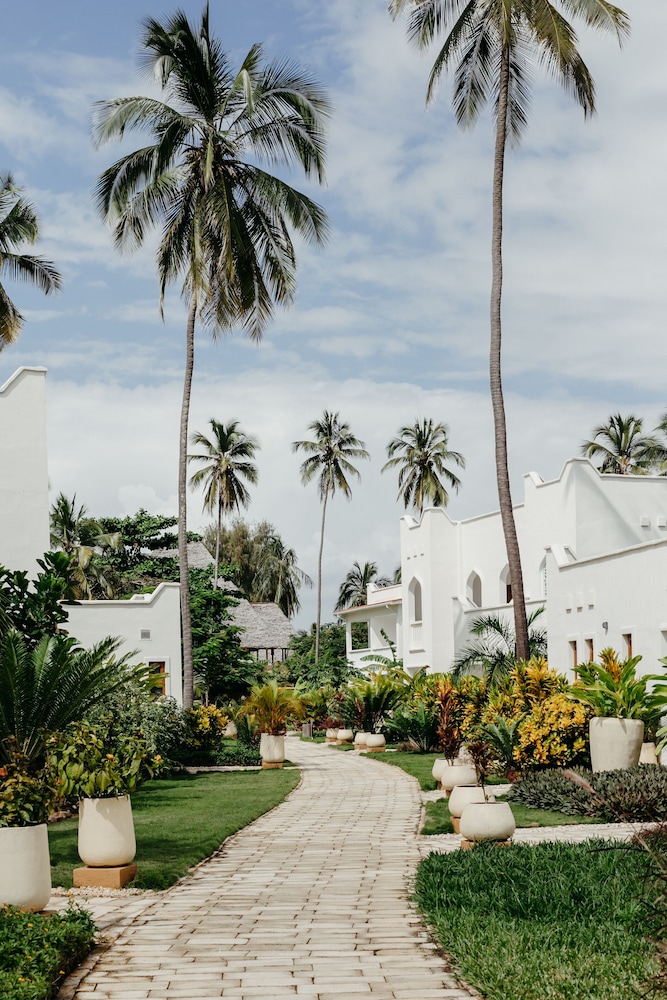 

Lamezia Terme - Pwani Mchangani - LUX Marijani Zanzibar