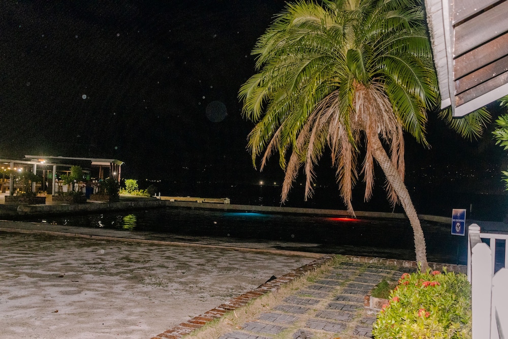 

Roma - Kingston - Grand Hotel Excelsior Port Royal