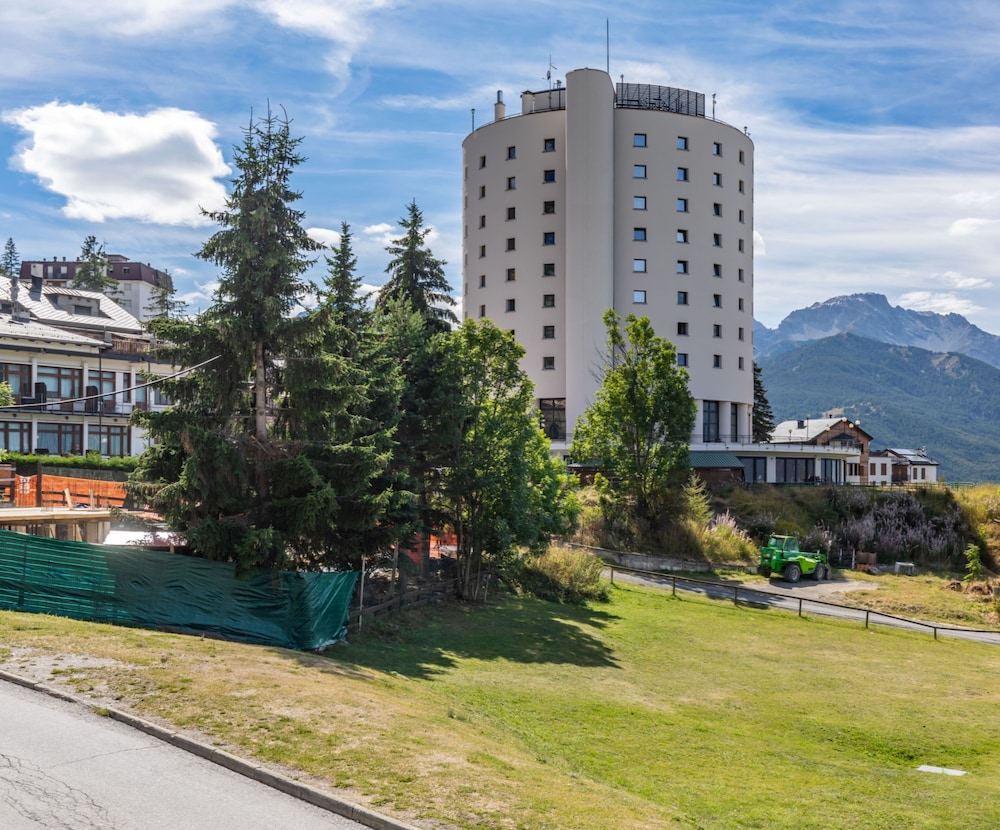 

Bologna - Sestriere - HOTIDAY Room Collection - Sauze Torre