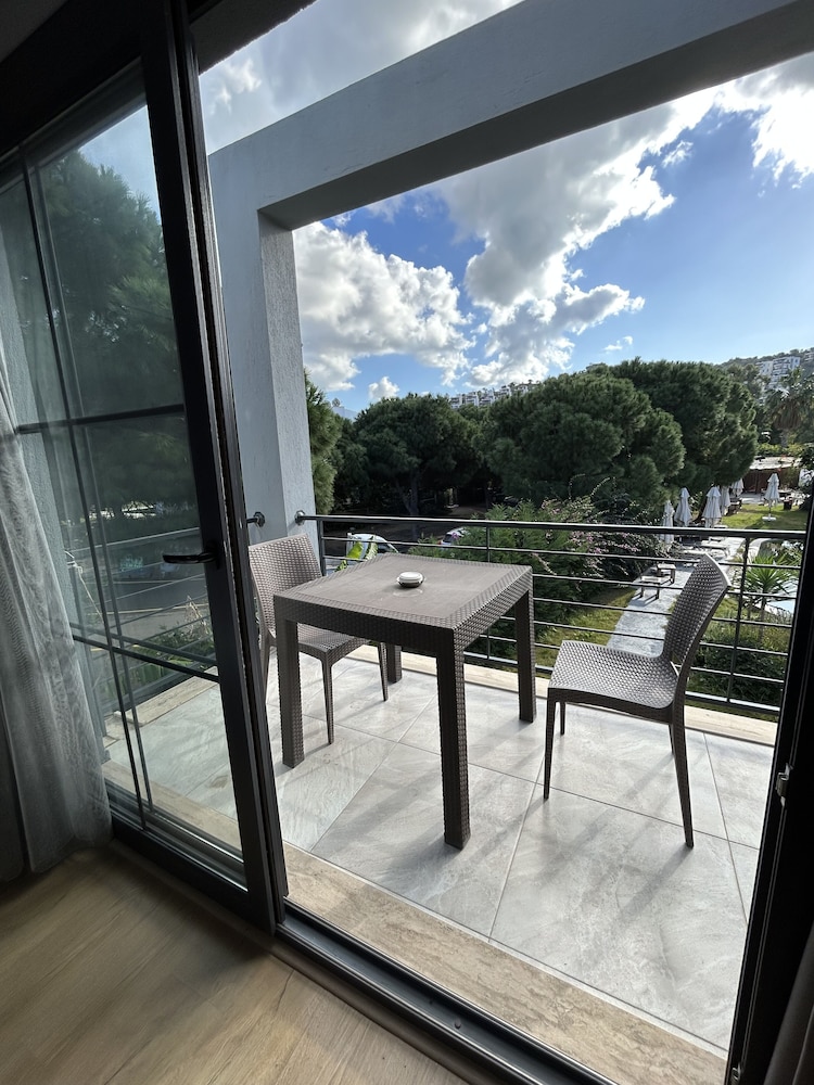 

Roma - Gundogan - Malta Hotel Bodrum