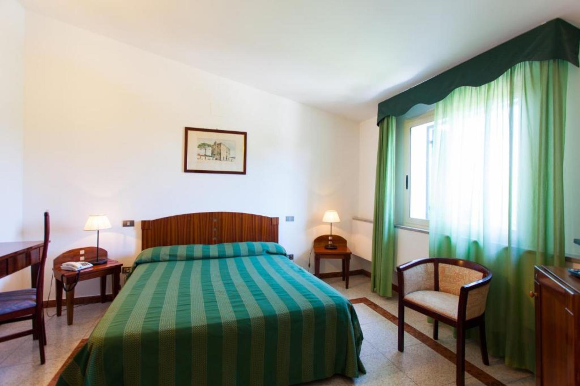 

Bologna - Sicilia Ovest - Palermo, Cefalù,Trapani, San Vito, Mare Italia - Hotel Villa d'Amato