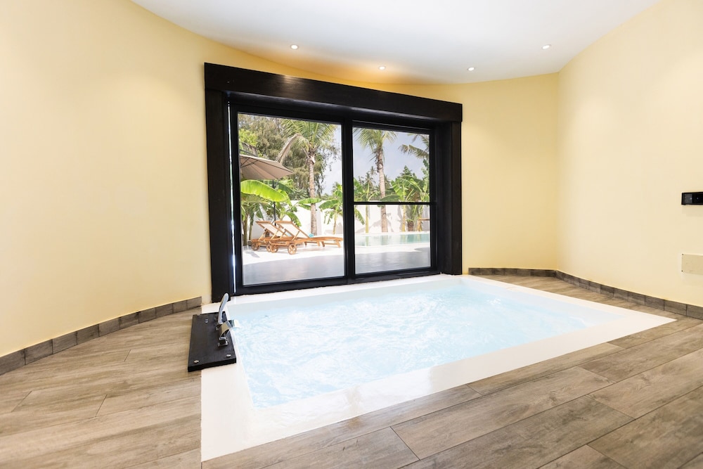 

Milano - Makunduchi - Blue Moon Resort