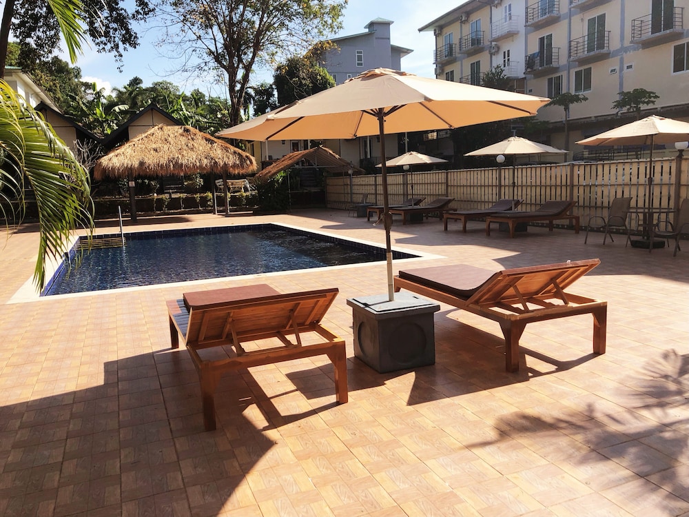 

Roma - Koh Chang - The White Elephant Resort