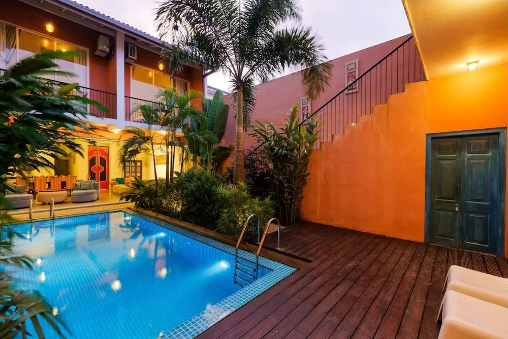 

Milano - Monte Lavinia - Angam Villas Colombo
