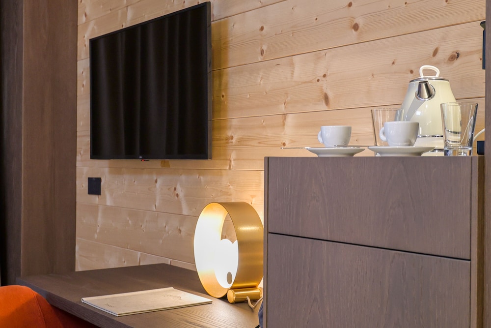 

Olbia - Castione della Presolana - Collina Luxury Relais