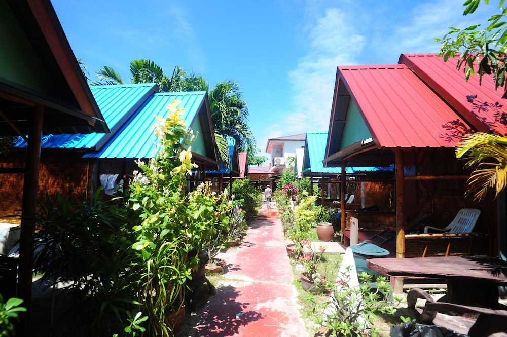 

Catania - Koh Phi Phi - Phi Phi Twin Palms Bungalows